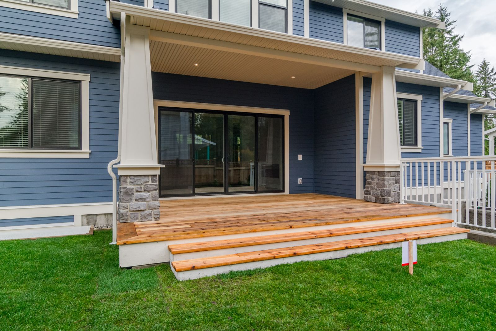 Covered Rear Patio